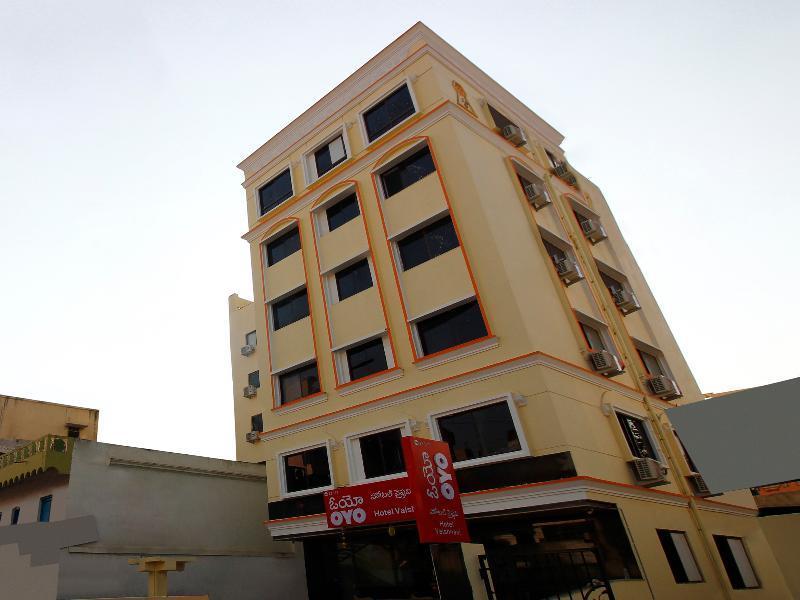 Capital O Hotel Vaishnavi Secundurabad Exterior foto