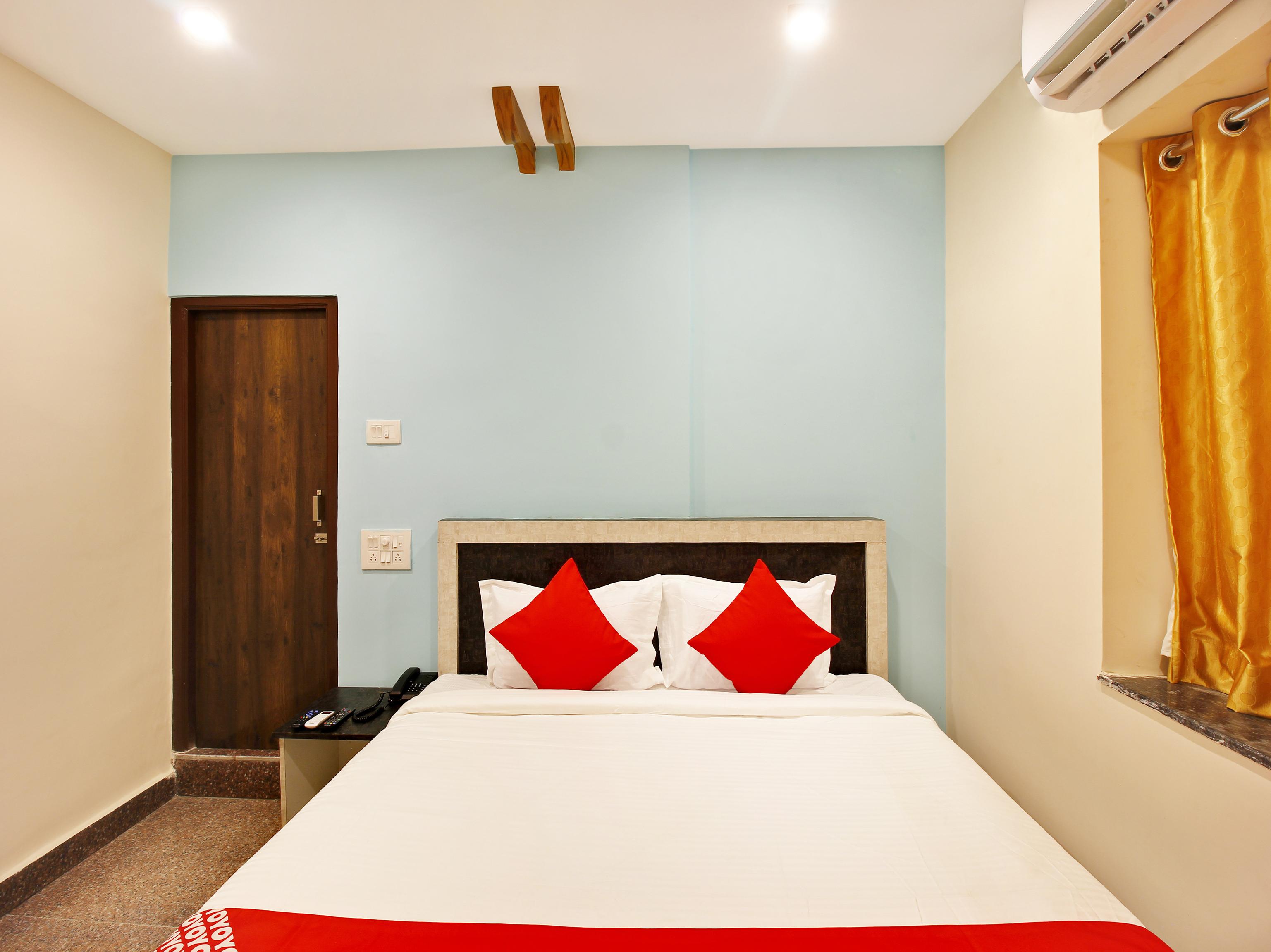 Capital O Hotel Vaishnavi Secundurabad Exterior foto