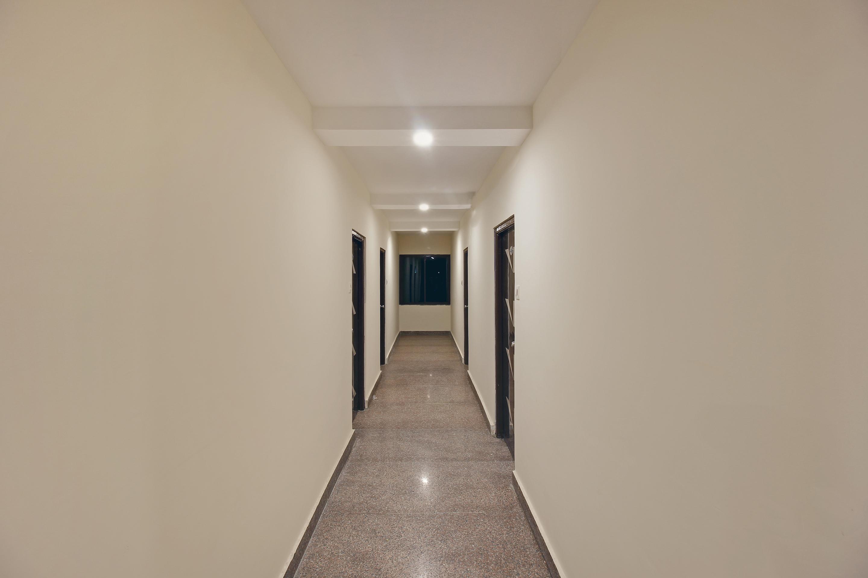 Capital O Hotel Vaishnavi Secundurabad Exterior foto