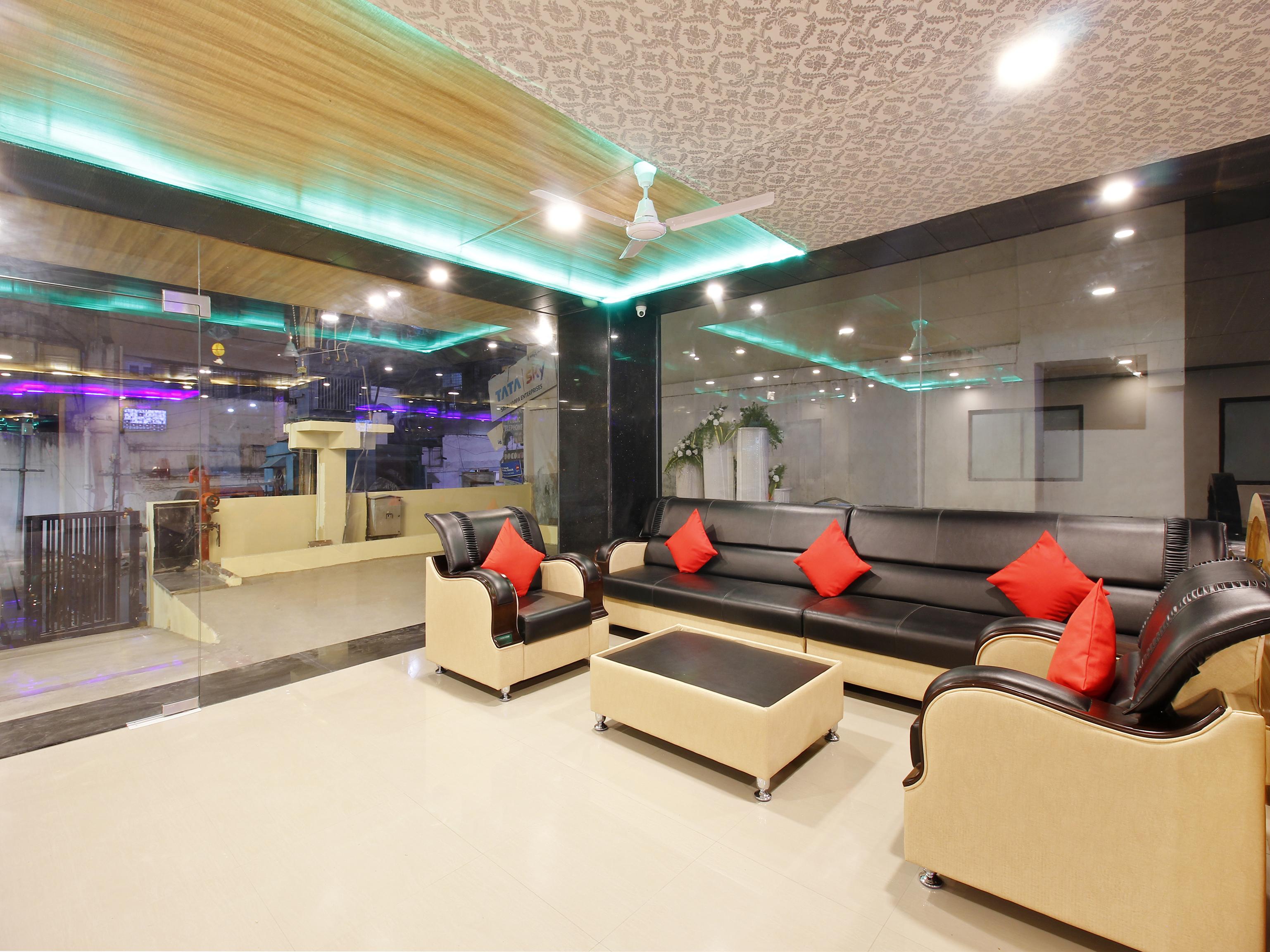 Capital O Hotel Vaishnavi Secundurabad Exterior foto
